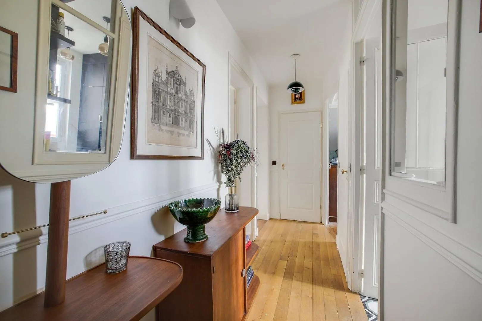 Paris Best Parisian Lifestyle Apartment